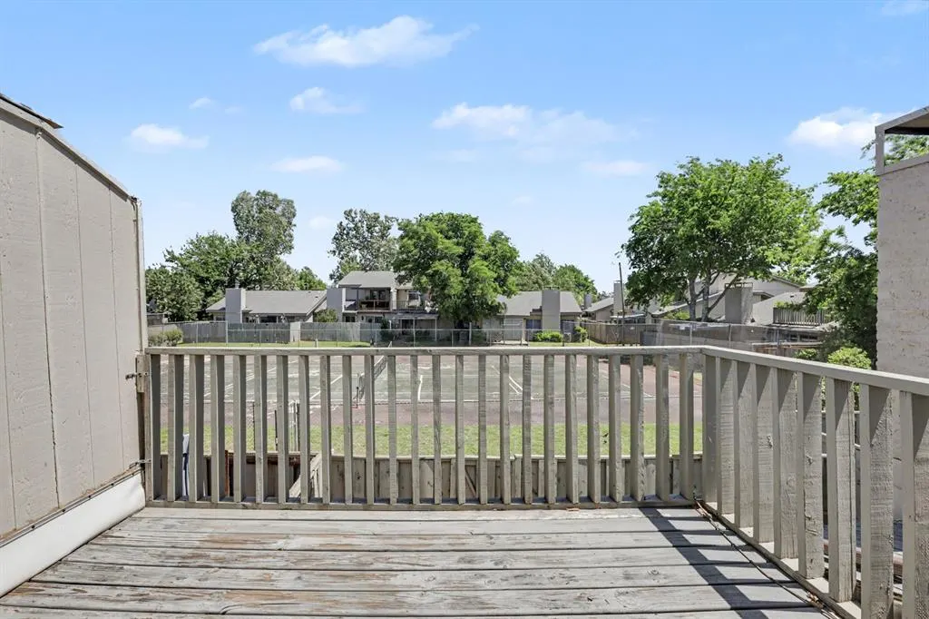 Photo 17 — 9828 Hefner Village Place, Oklahoma City, OK 73162