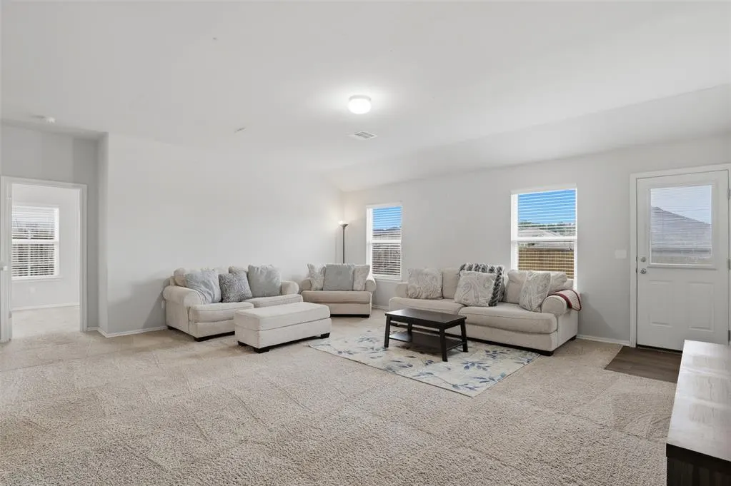 Photo 6 — 1200 Granite Lane, Noble, OK 73068
