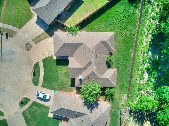 Photo 4 — 3447 Cobblestone Court, Spencer, OK 73084