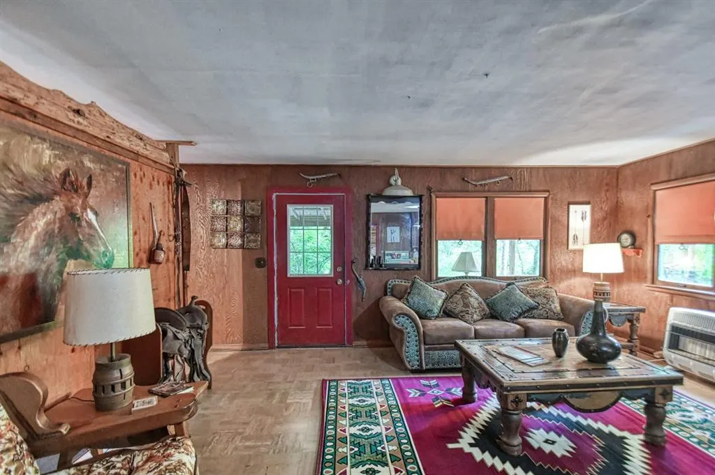 Photo 4 — 21214 E Third Street, Hinton, OK 73047
