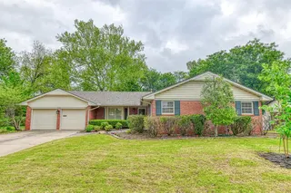 Sold home at 2509 Hollywood Avenue