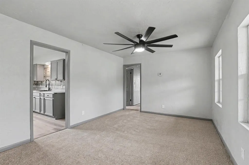 Photo 5 — 2512 S Glenn Avenue, Del City, OK 73115