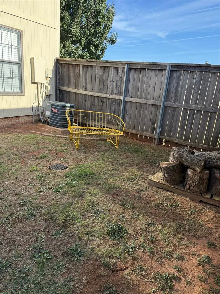 Photo 7 — 13813 Crossing Way West, Edmond, OK 73013