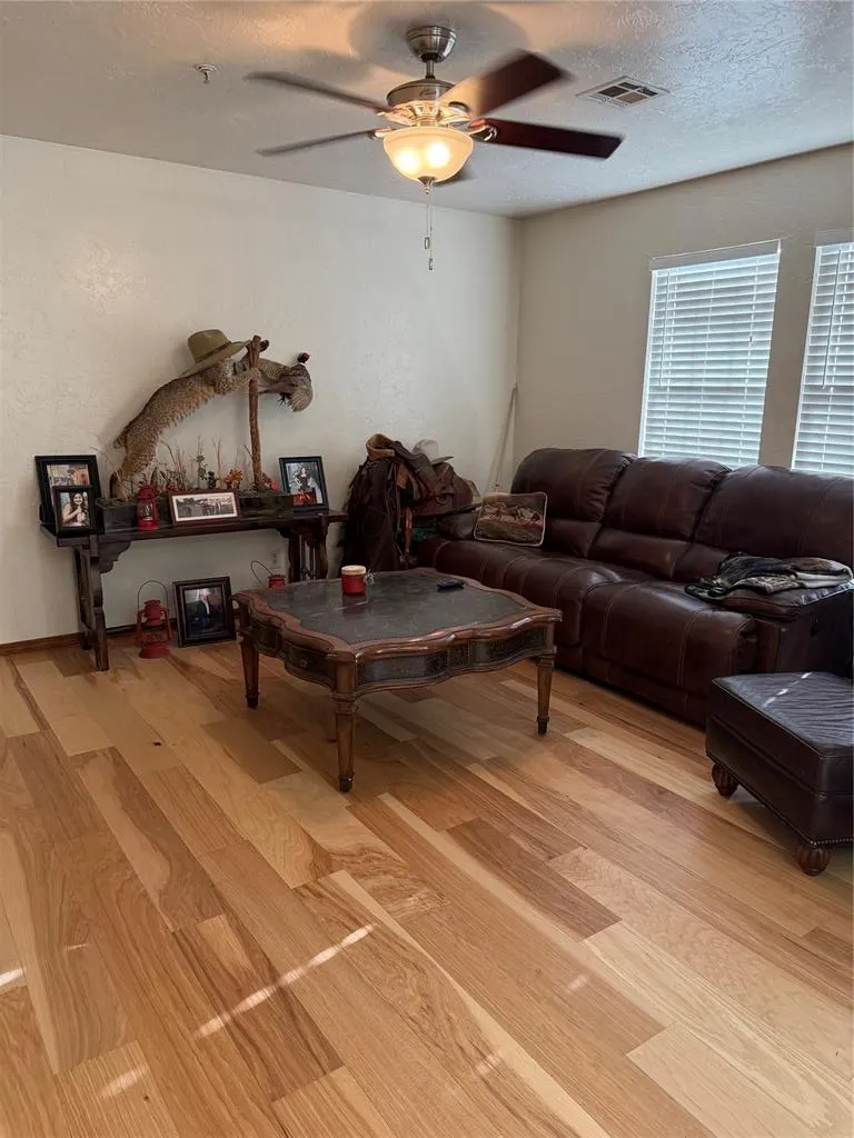 Photo 13 — 13813 Crossing Way West, Edmond, OK 73013