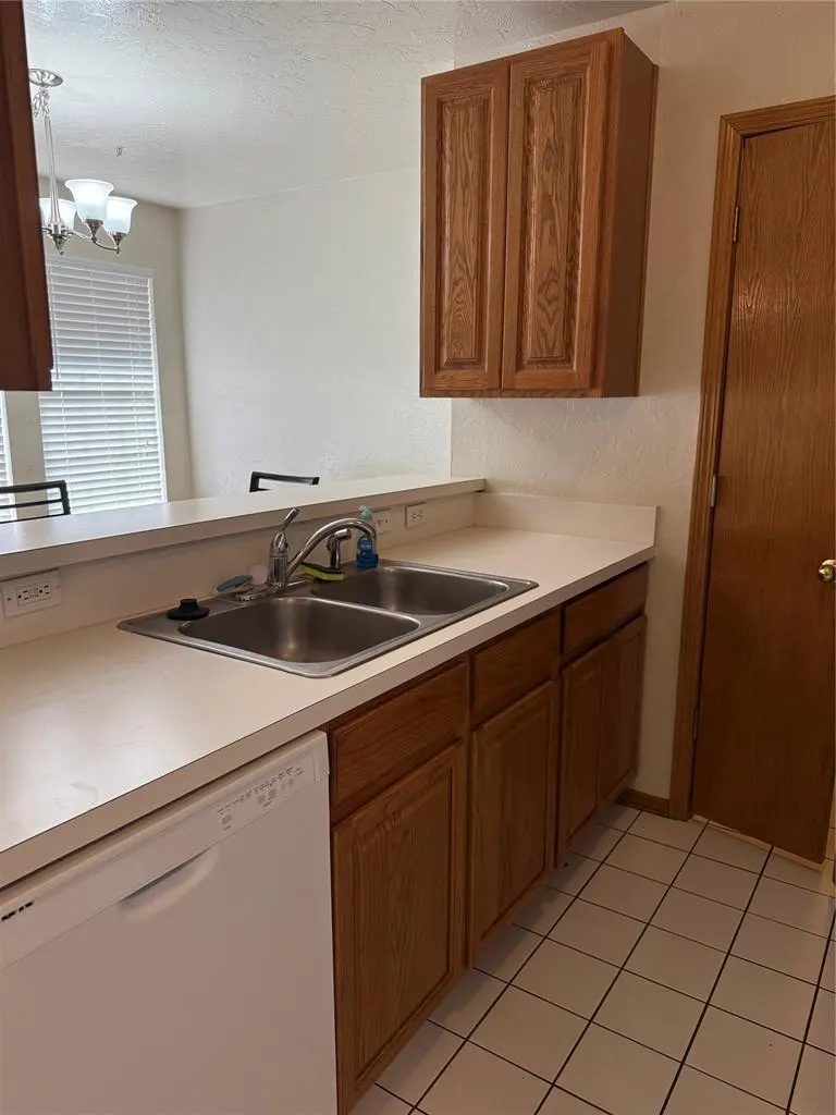 Photo 19 — 13813 Crossing Way West, Edmond, OK 73013