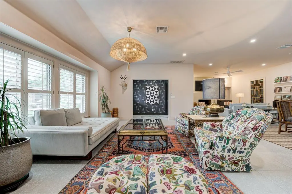 Photo 9 — 2334 NW 58th Circle, Oklahoma City, OK 73112