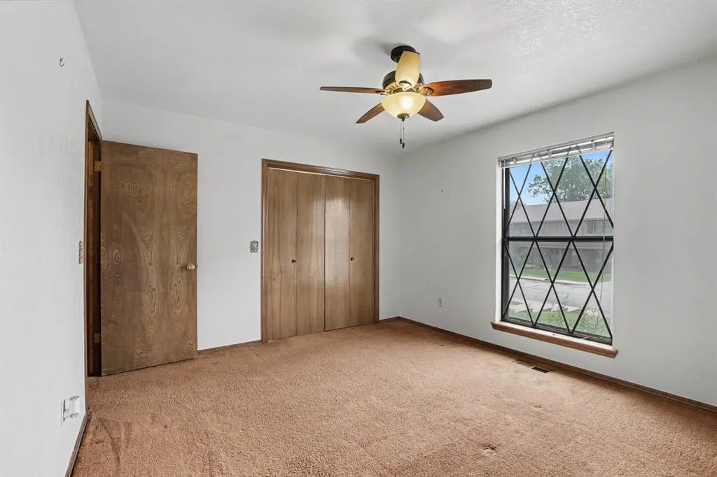 Photo 9 — 2409 Lytal Lane, Edmond, OK 73013