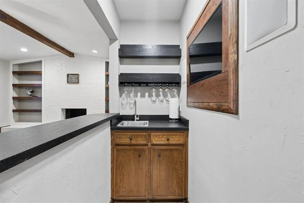 Photo 14 — 7616 Wegner Way, Oklahoma City, OK 73162