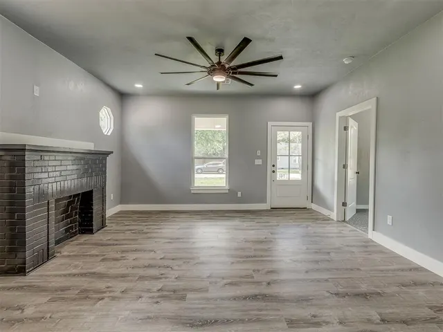 Photo 6 — 1624 W Idaho Avenue, Chickasha, OK 73018