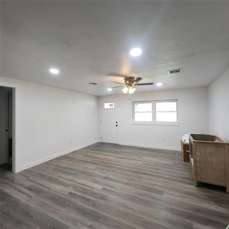 Photo 6 — 9300 NE 46th Street, Spencer, OK 73084