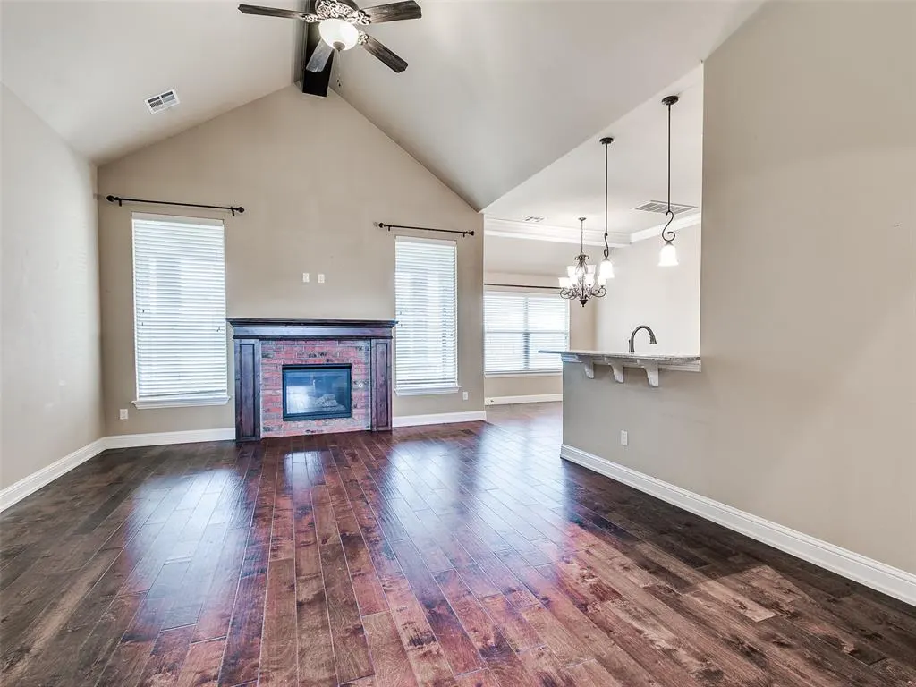 Photo 12 — 4901 Arbuckle Drive, Edmond, OK 73025