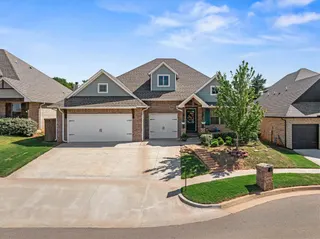 Sold home at 8208 Poplar Drive