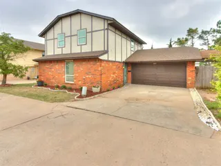 Sold home at 8414 S Douglas Avenue