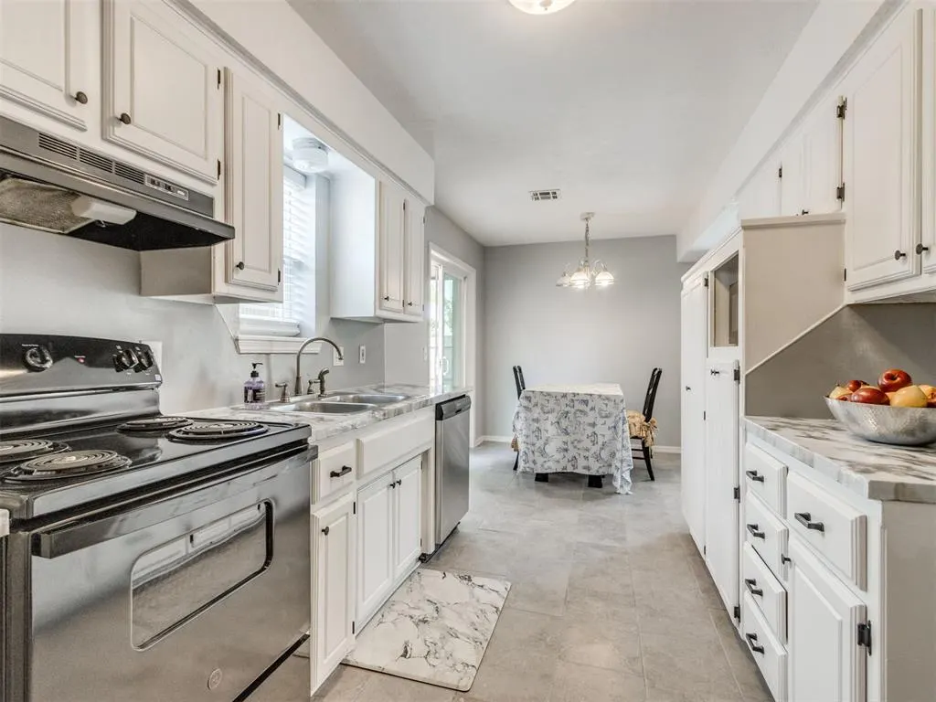 Photo 17 — 8414 S Douglas Avenue, Oklahoma City, OK 73139
