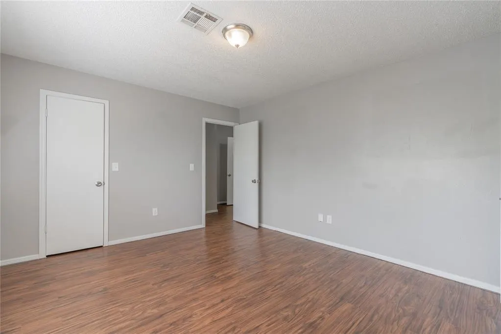 Photo 17 — 8418 Candlewood Drive, Oklahoma City, OK 73132