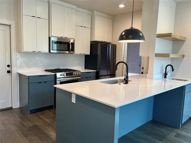 Photo 5 — 1315 NE 6th Street, Oklahoma City, OK 73117