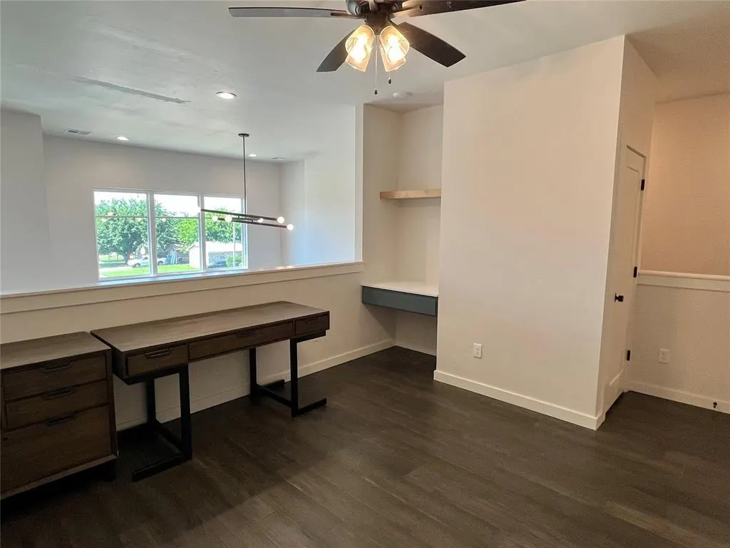 Photo 13 — 1315 NE 6th Street, Oklahoma City, OK 73117