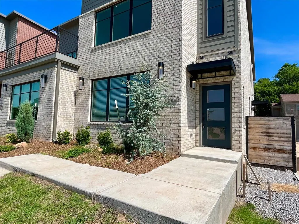 Front exterior — 1315 NE 6th Street, Oklahoma City, OK 73117