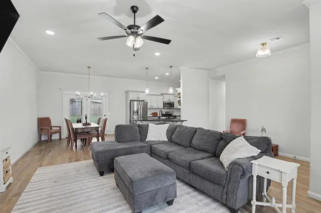 Photo 5 — 12812 NW 141st Circle, Yukon, OK 73099
