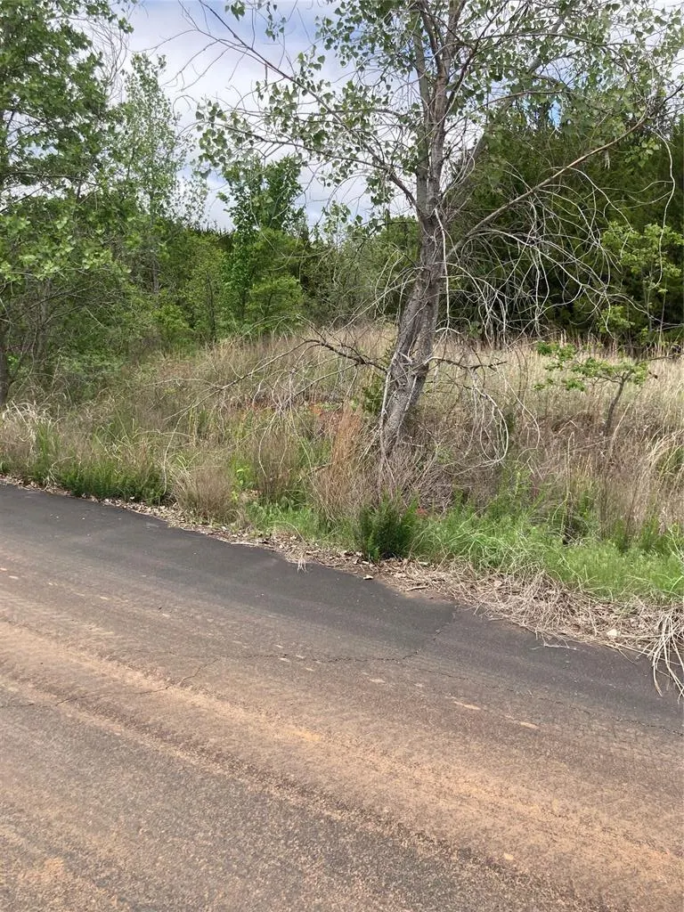 Photo 3 — 2201 Quail Creek Drive, Norman, OK 73026