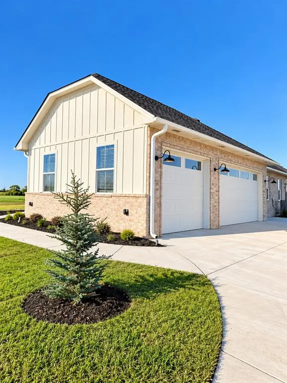 Photo 37 — 976 Hadley Lane, Tuttle, OK 73089