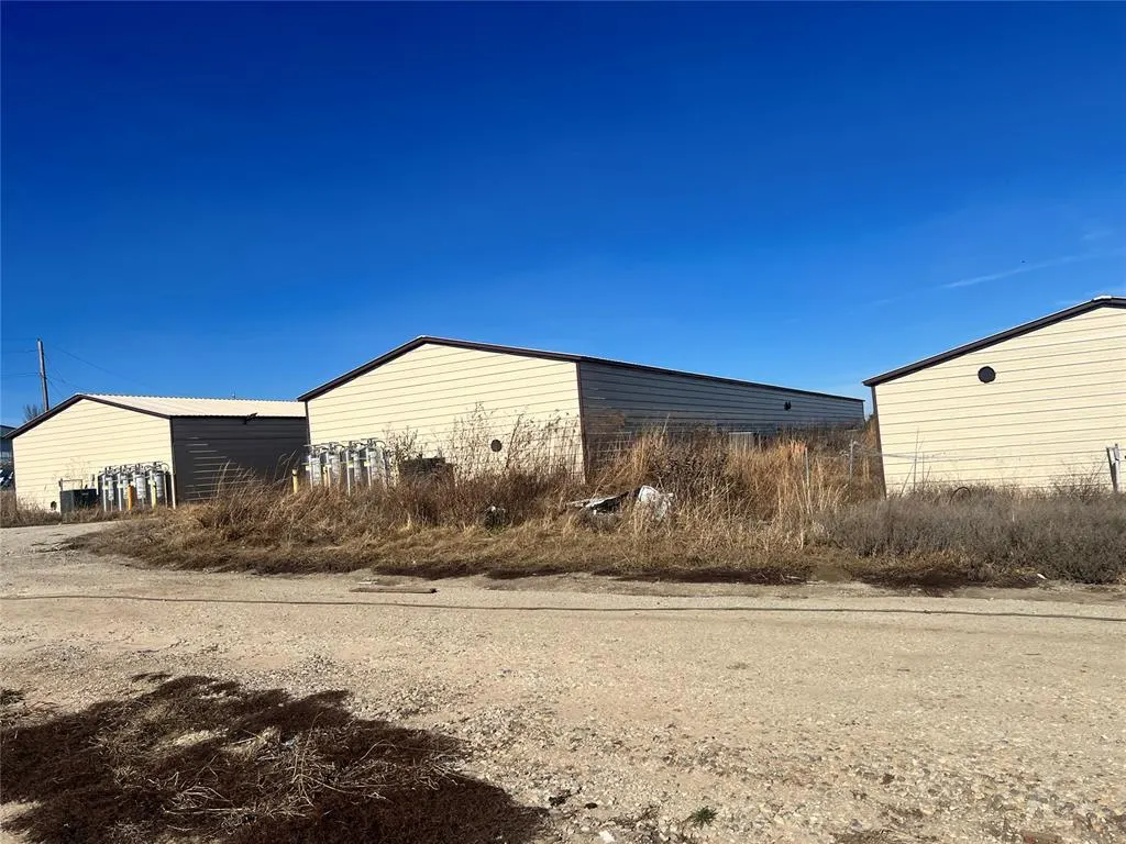 Photo 7 — 36476 EW 1425 Road, Sasakwa, OK 74868