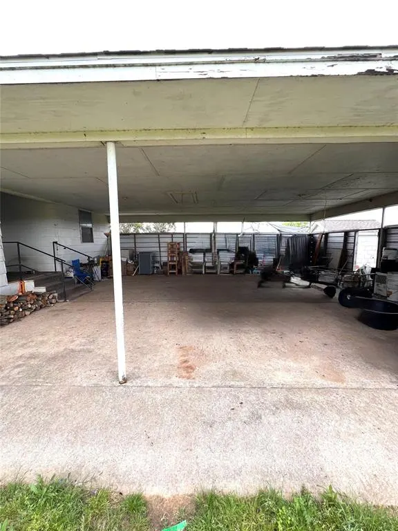 Photo 3 — 7189 E 136 Road, Holdenville, OK 74848