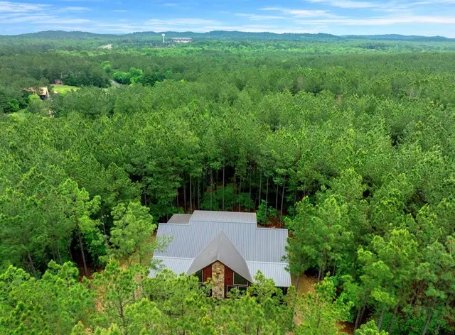 Photo 3 — 138 LOST CREEK Trail, Broken Bow, OK 74728