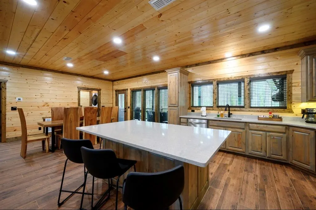 Photo 10 — 138 LOST CREEK Trail, Broken Bow, OK 74728