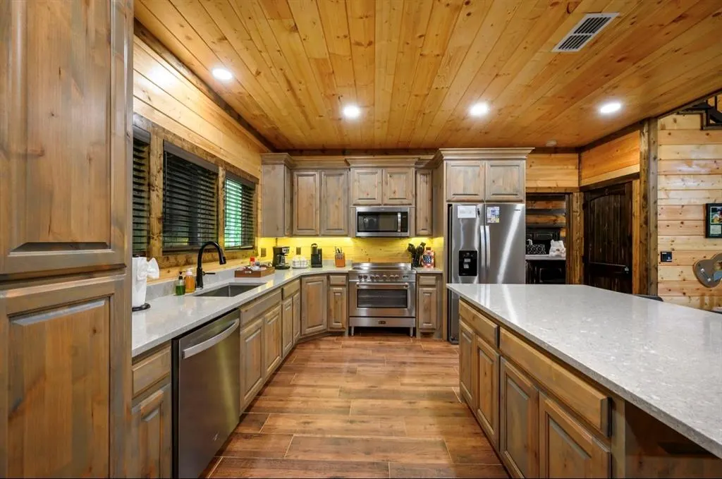 Photo 12 — 138 LOST CREEK Trail, Broken Bow, OK 74728