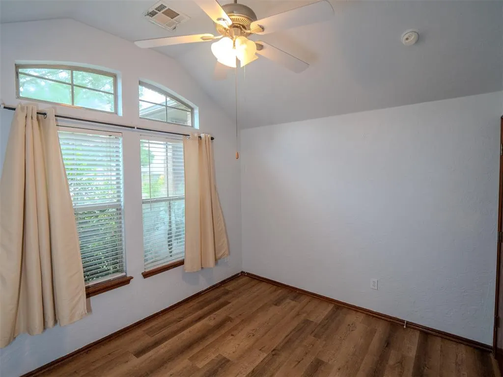Photo 20 — 2716 SE 39th Street, Moore, OK 73160