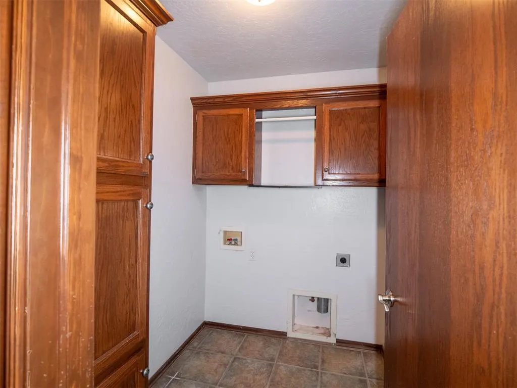 Photo 24 — 2716 SE 39th Street, Moore, OK 73160