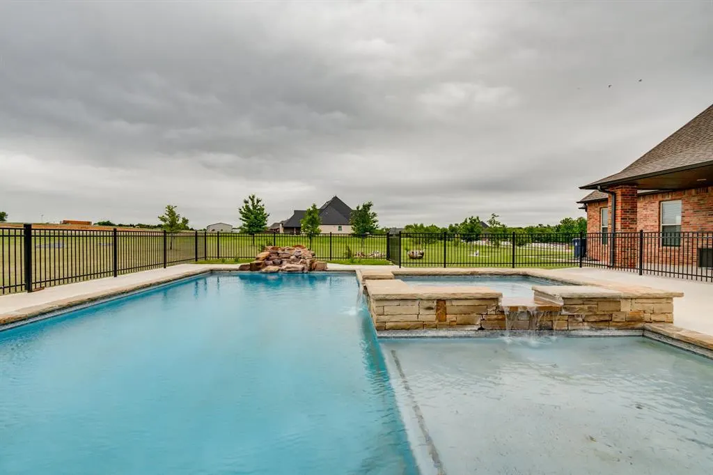 Photo 42 — 10901 Secretariat Drive, Mustang, OK 73064