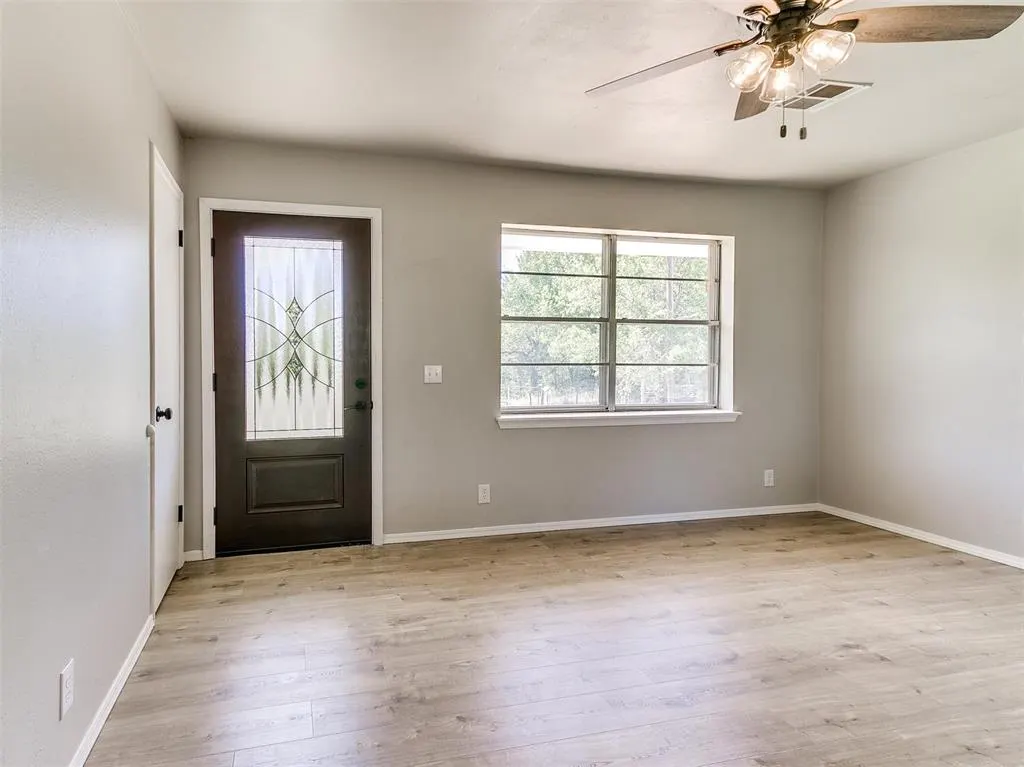 Photo 4 — 502 N Oak Street, Chandler, OK 74834