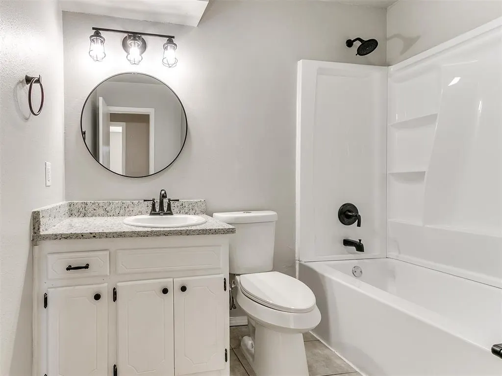 Photo 10 — 502 N Oak Street, Chandler, OK 74834