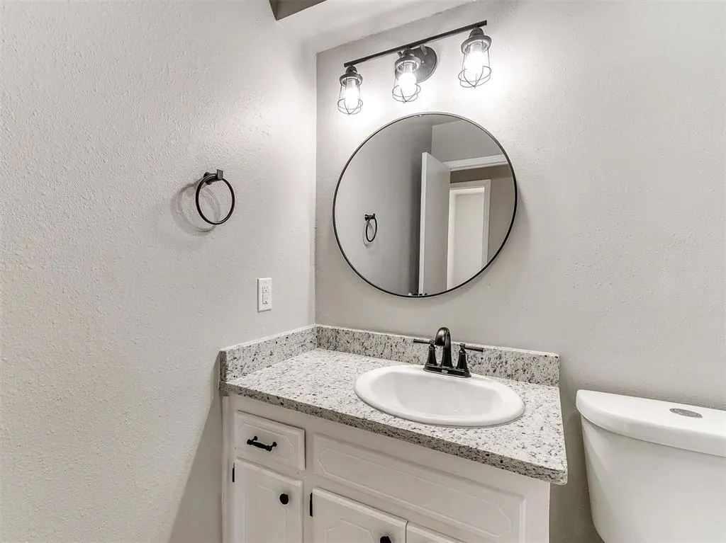Photo 12 — 502 N Oak Street, Chandler, OK 74834