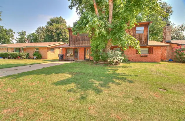 Photo 3 — 3808 N Markwell Avenue, Bethany, OK 73008