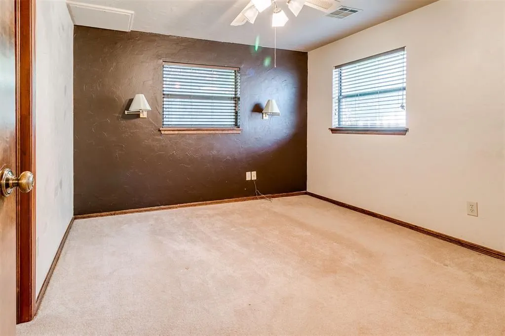 Photo 15 — 3808 N Markwell Avenue, Bethany, OK 73008