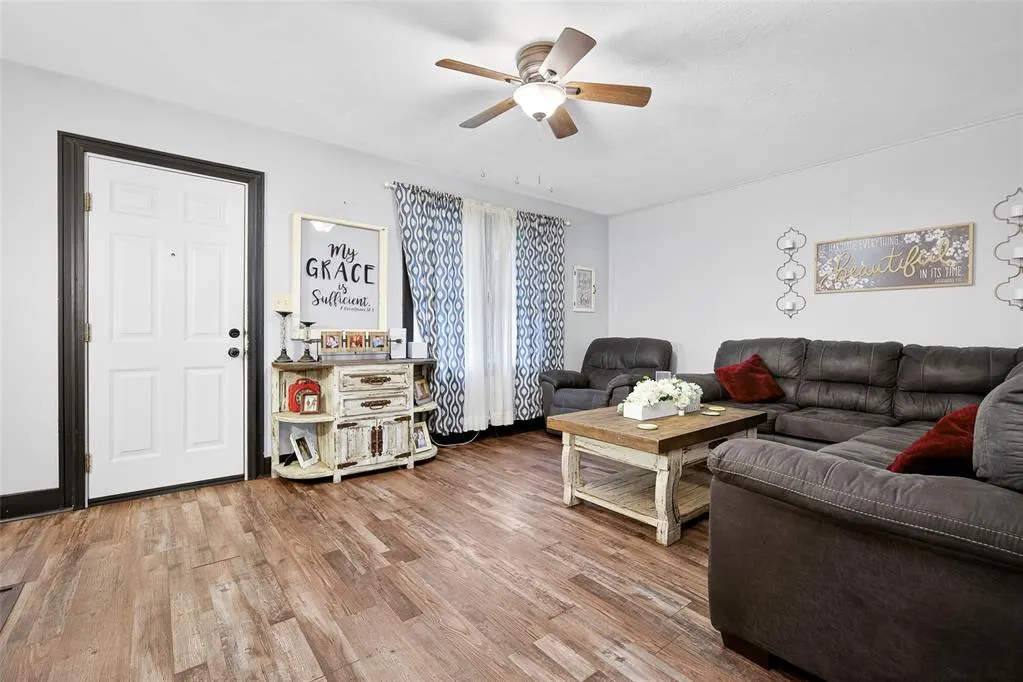 Photo 10 — 412 S Cherry Street, Pauls Valley, OK 73075