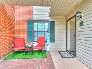 Sold home at 4400 Hemingway Center #144