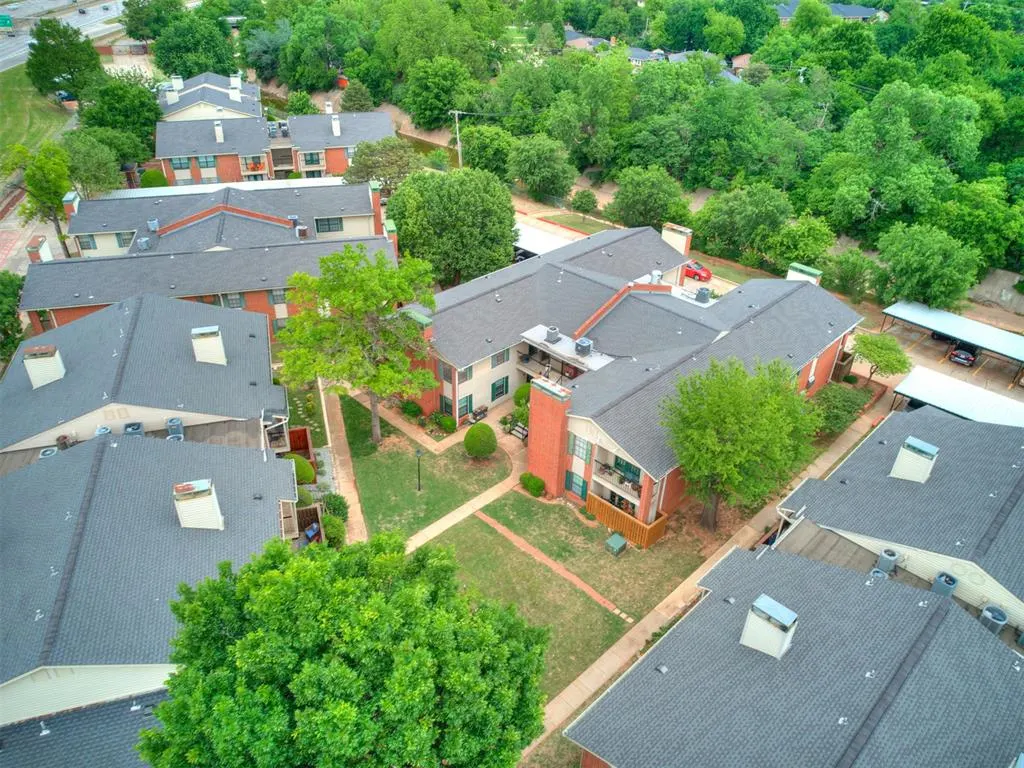 Photo 44 — 4400 Hemingway Center 144, Oklahoma City, OK 73118