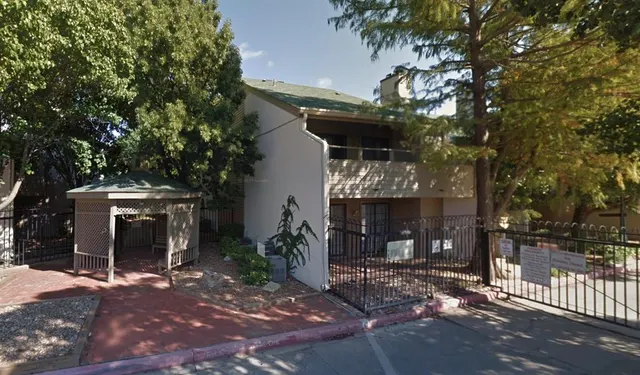 Front exterior — 11140 Stratford Dr Unit 511/513 Drive, Oklahoma City, OK 73120
