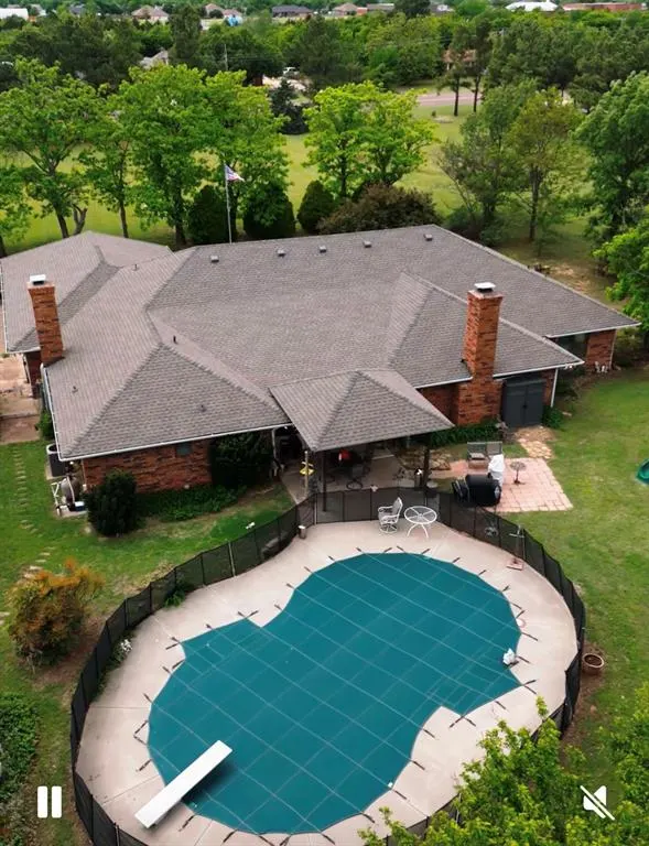 Photo 3 — 9400 S Sooner Drive, Oklahoma City, OK 73165