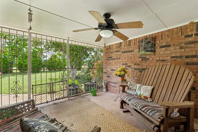 Photo 5 — 9400 S Sooner Drive, Oklahoma City, OK 73165