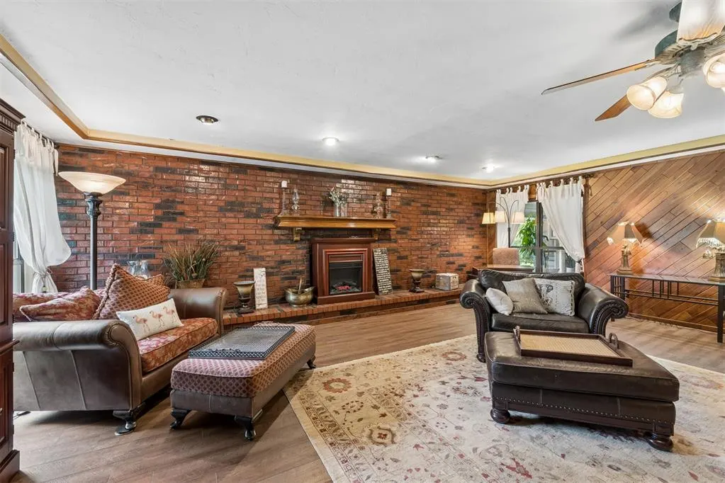 Photo 11 — 9400 S Sooner Drive, Oklahoma City, OK 73165