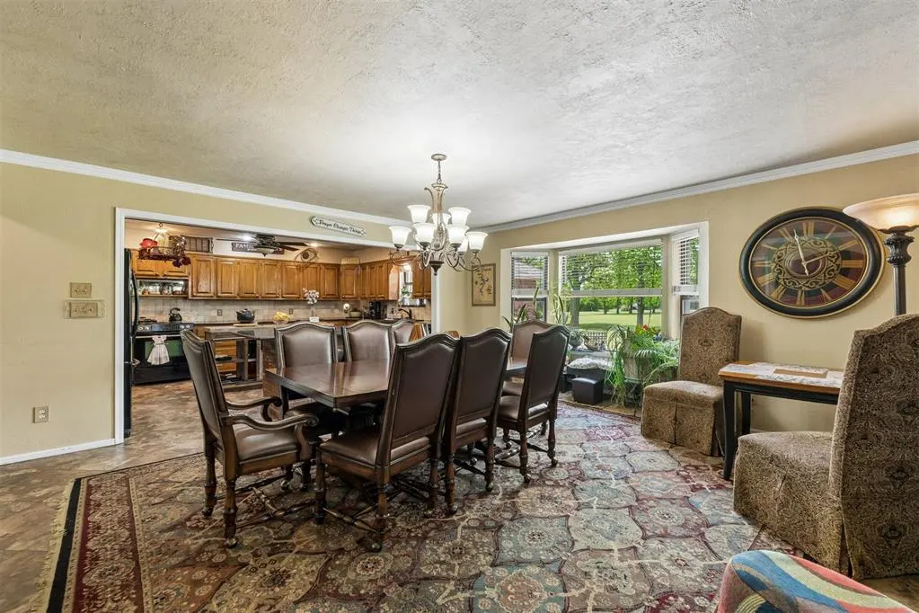Photo 12 — 9400 S Sooner Drive, Oklahoma City, OK 73165