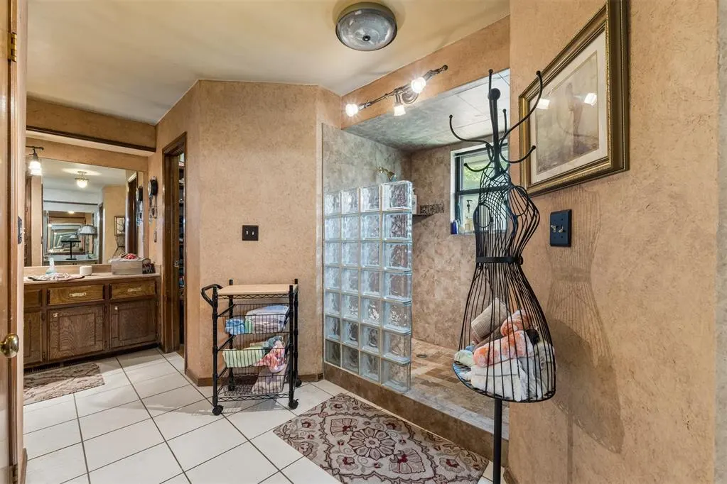 Photo 22 — 9400 S Sooner Drive, Oklahoma City, OK 73165