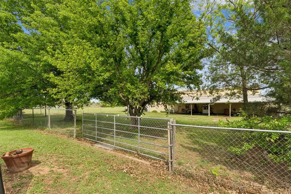 Photo 39 — 9400 S Sooner Drive, Oklahoma City, OK 73165