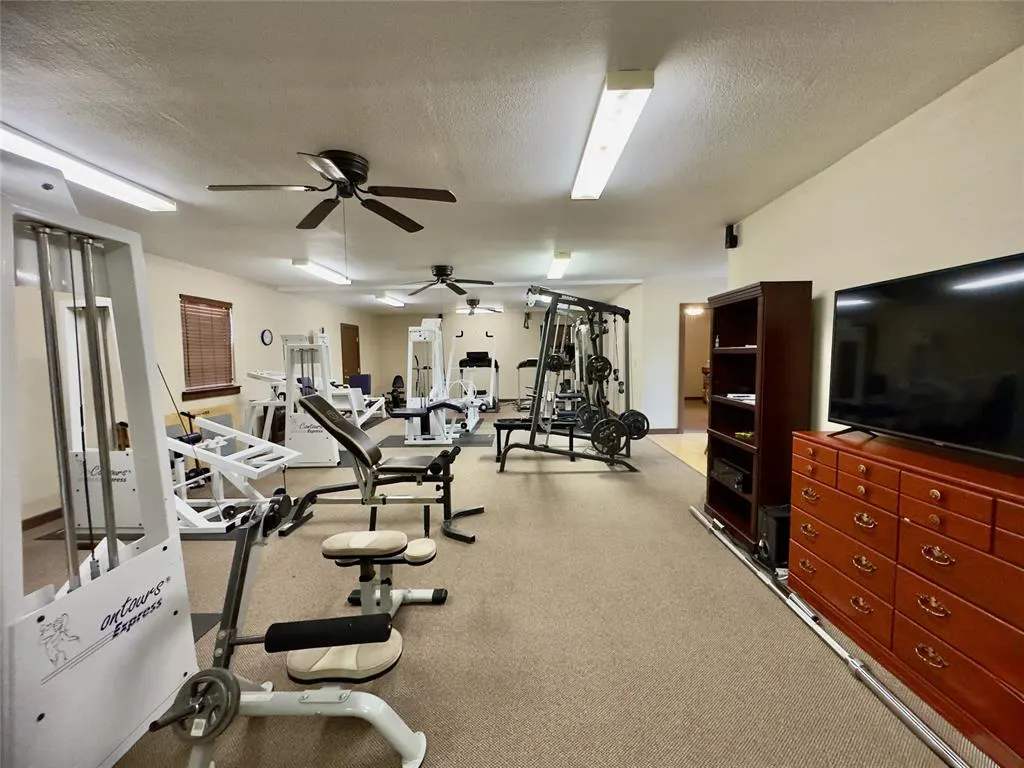 Photo 23 — 219 N Louis Tittle Avenue, Mangum, OK 73554