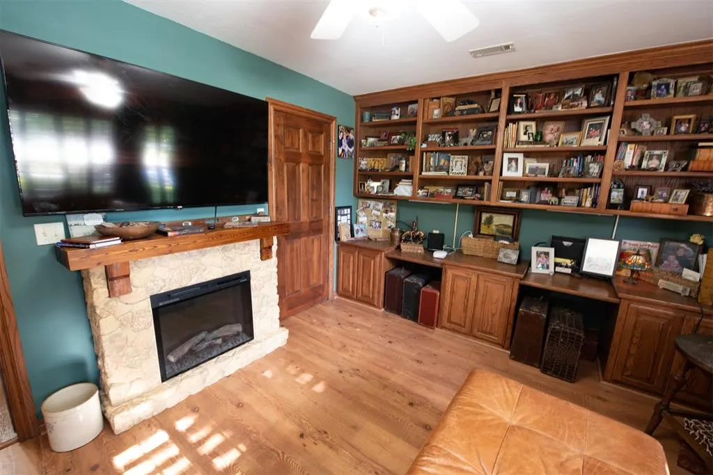 Photo 39 — 200 Foxridge, Elk City, OK 73644